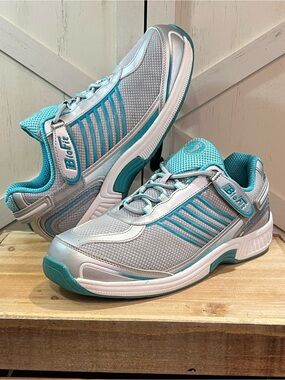 Orthofeet Women's Verve
Therapeutic Sneakers Shoes Size 10.5 X-
Wide (Turquoise)